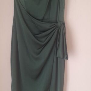 Stunning Escada Emerald Green Midi Dress with Side Knot 100% Silk Sz 38 Or 6